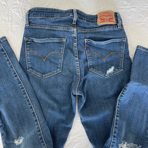 LEVIs 721 high rise skinny. - Picture 4 of 5